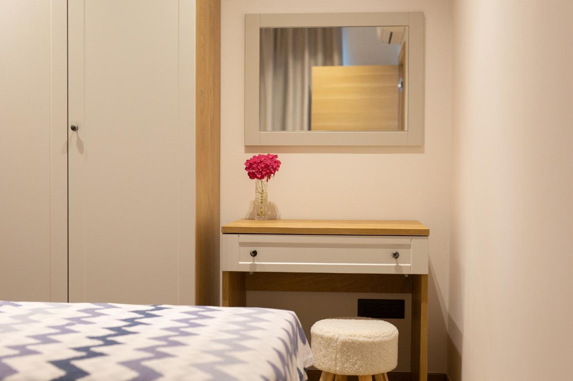 Unique Apartment With Private Pool Krk Town Luaran gambar