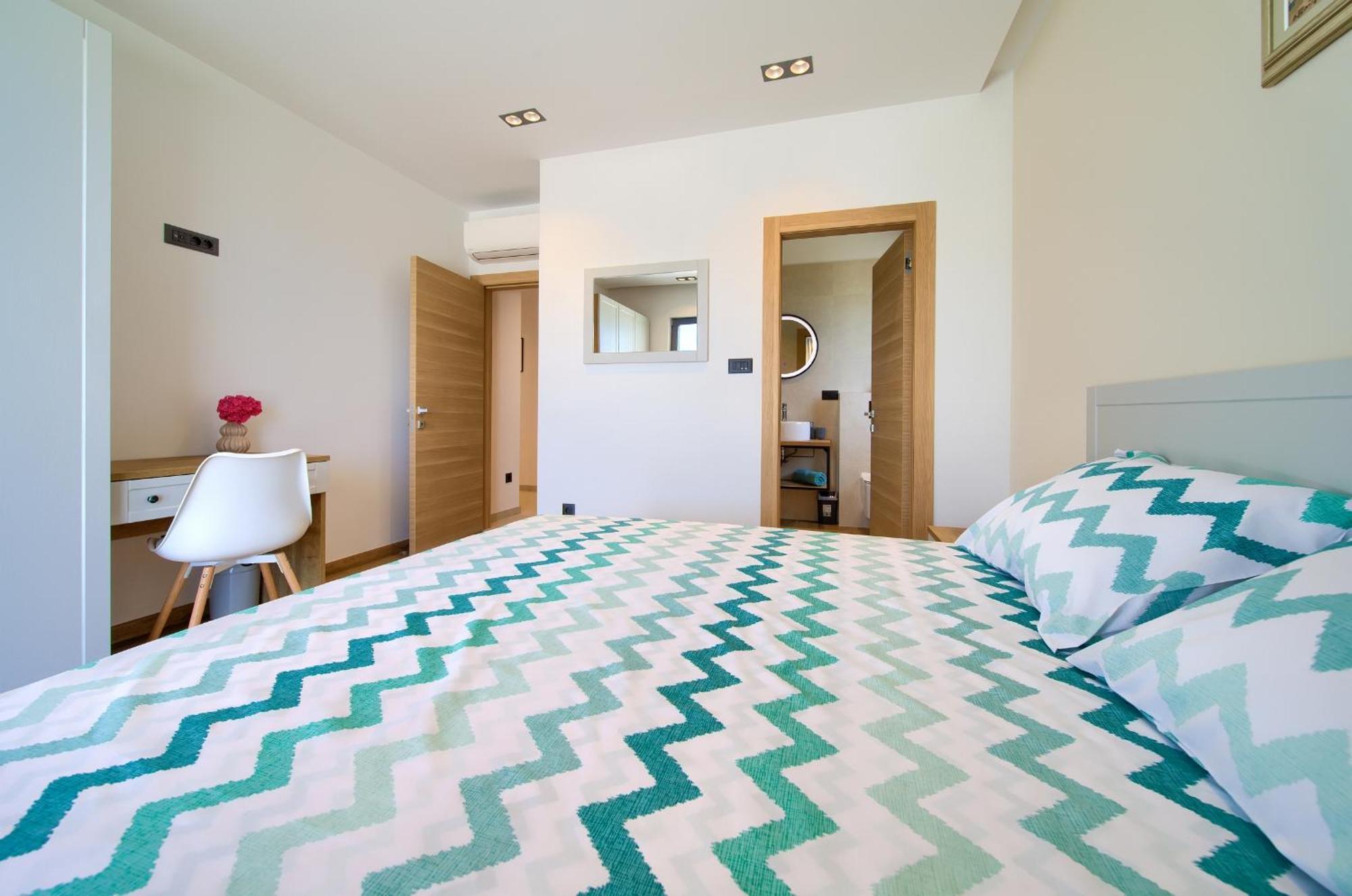 Unique Apartment With Private Pool Krk Town Luaran gambar